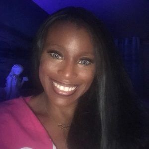 Meet your Posher, Toya